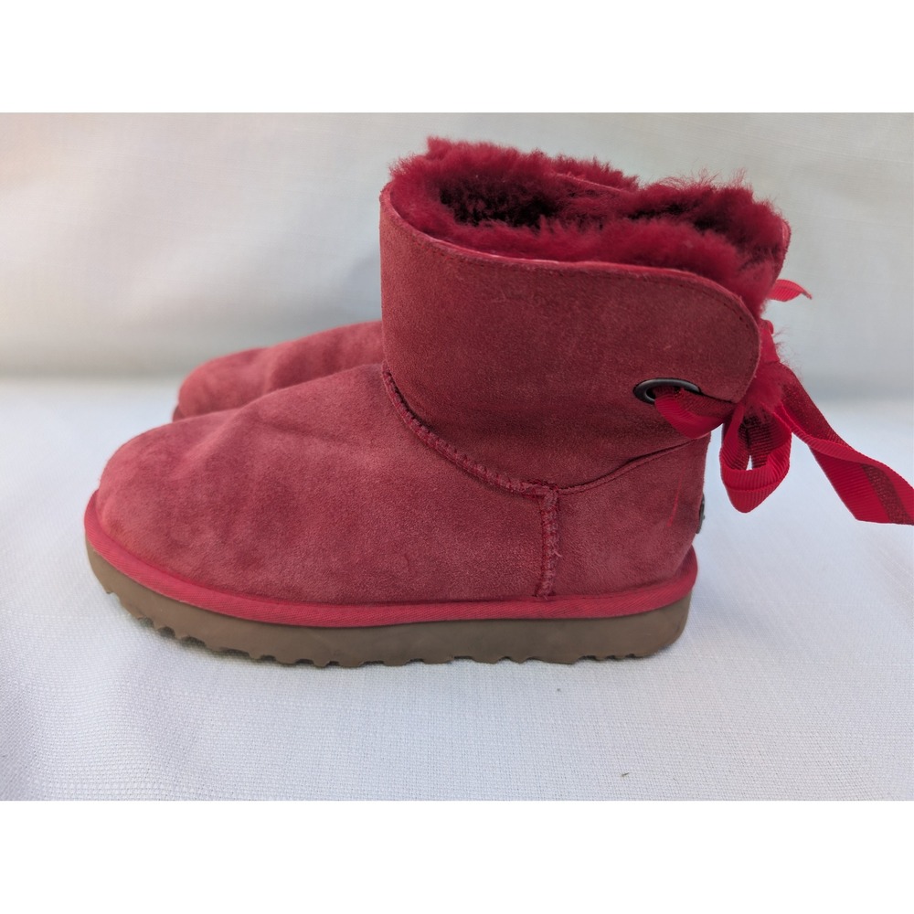 UGG Gita Bow Mini Boots Womens Size 6 Red Suede Shearling‎ Winter Boot 1100212